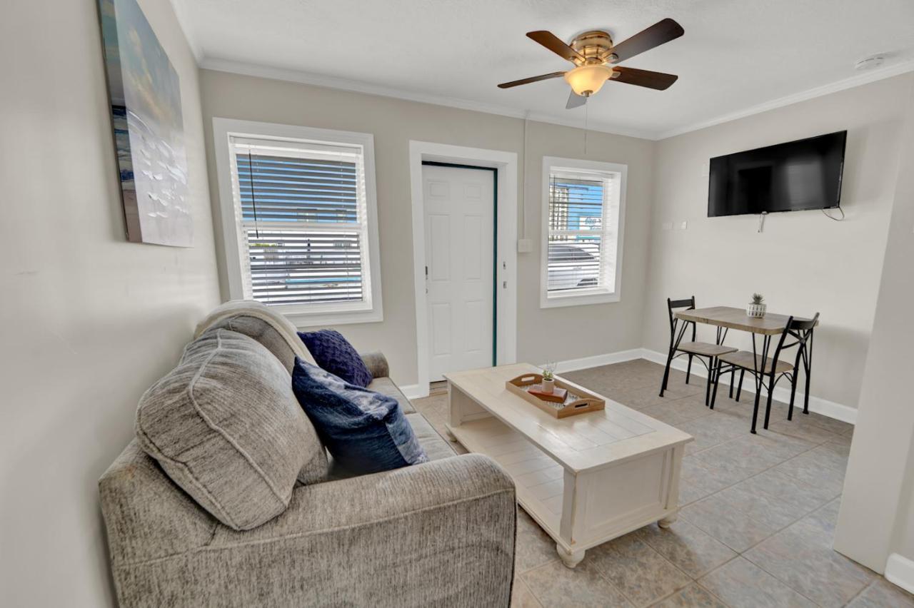 Sea Foam Suites Lower Grand Lagoon Extérieur photo