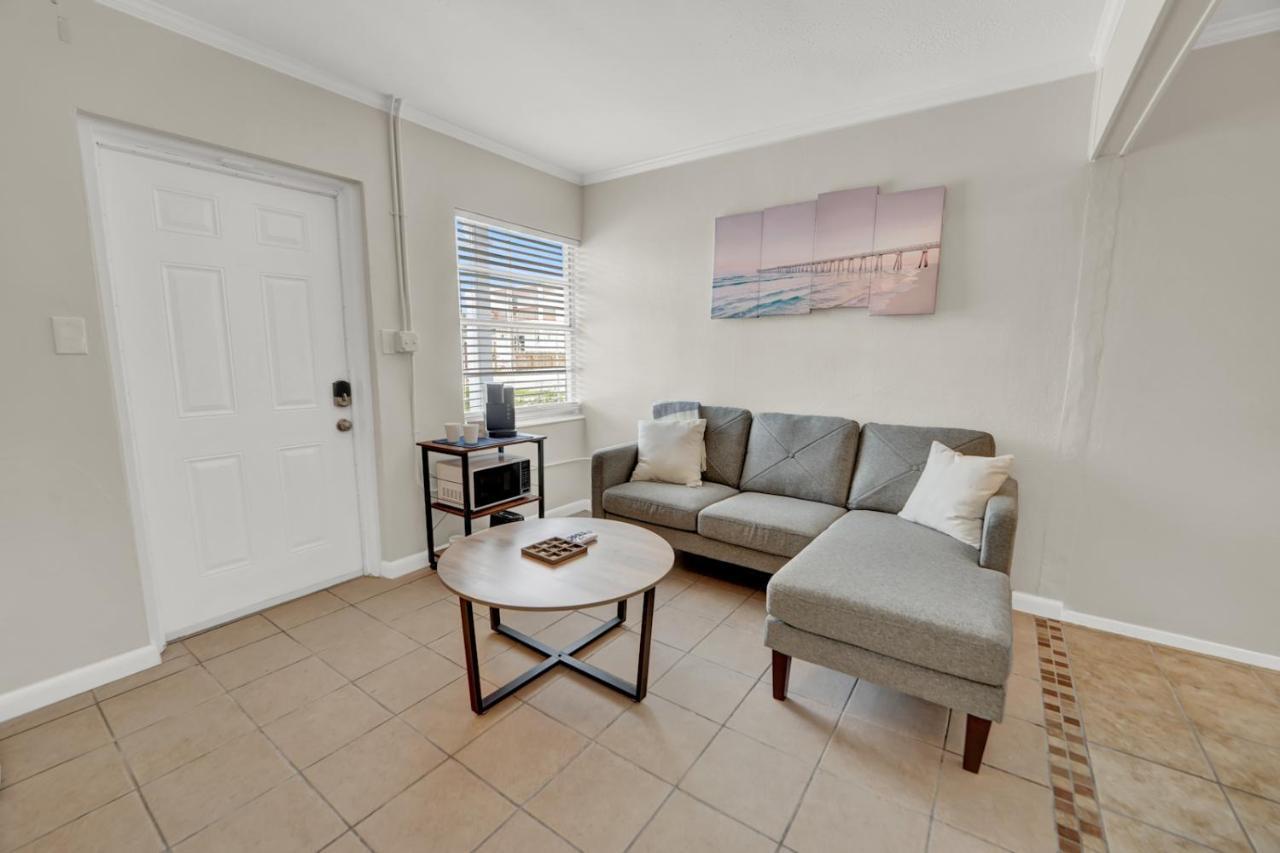 Sea Foam Suites Lower Grand Lagoon Extérieur photo