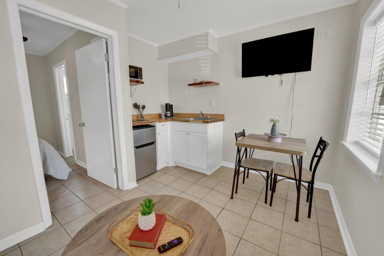 Sea Foam Suites Lower Grand Lagoon Extérieur photo
