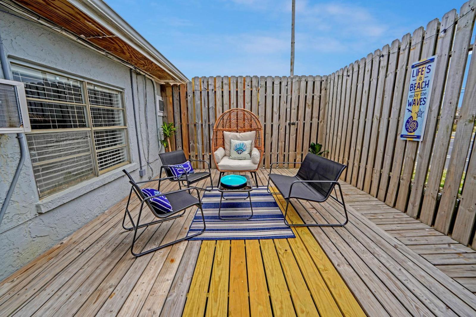 Sea Foam Suites Lower Grand Lagoon Extérieur photo